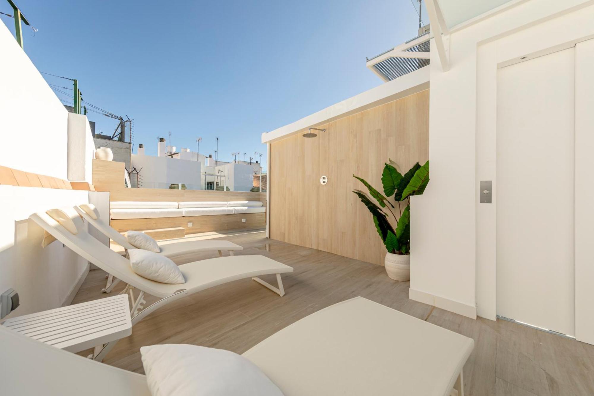 Isg Apartments Faustino 45 Seville Ngoại thất bức ảnh