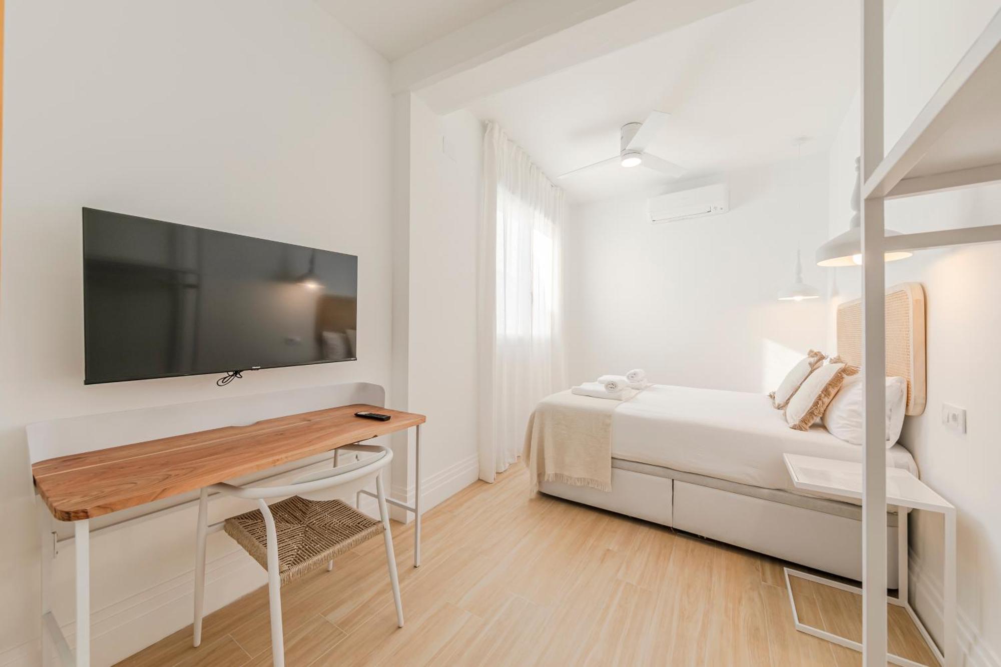Isg Apartments Faustino 45 Seville Ngoại thất bức ảnh