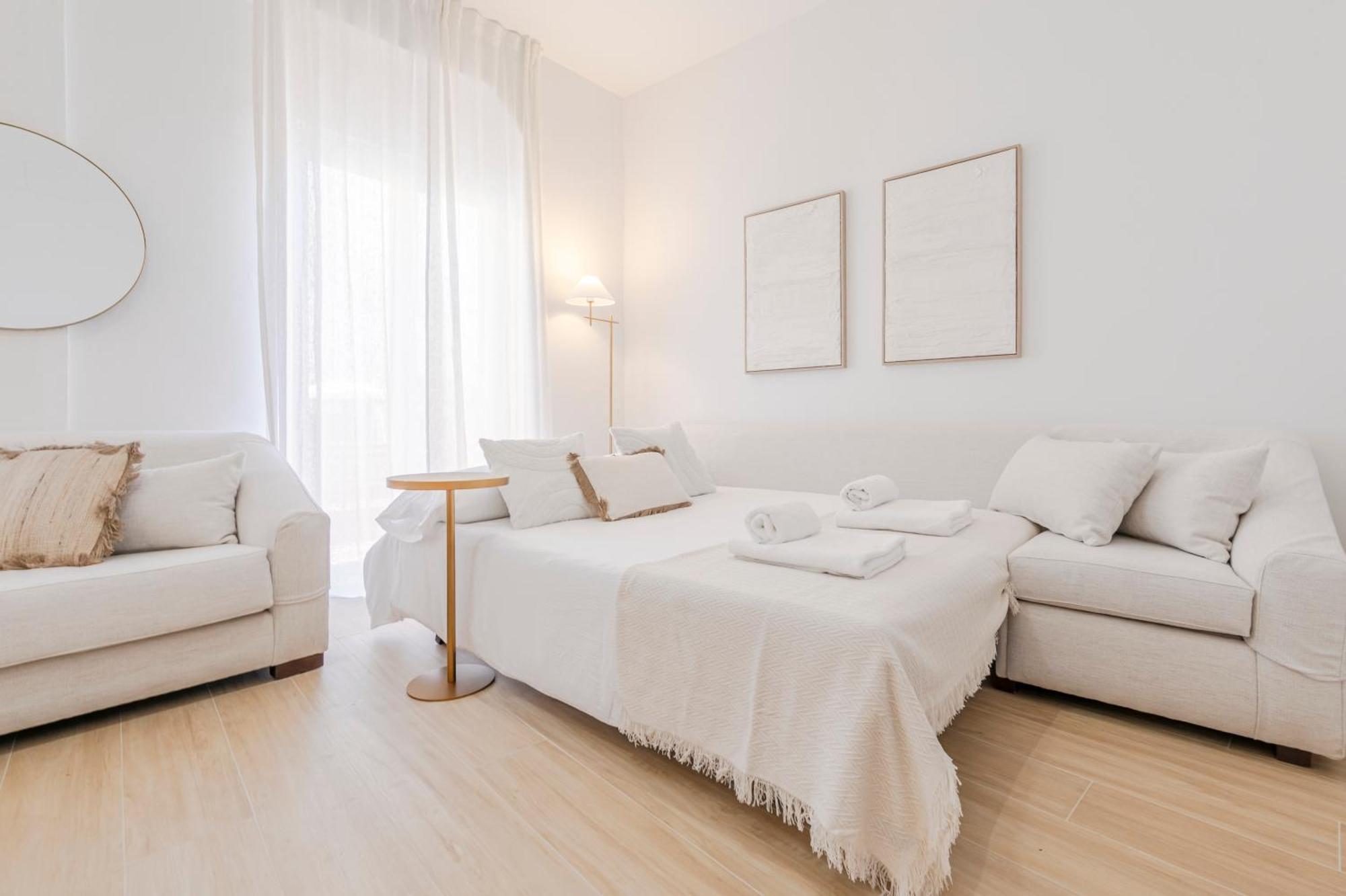Isg Apartments Faustino 45 Seville Ngoại thất bức ảnh