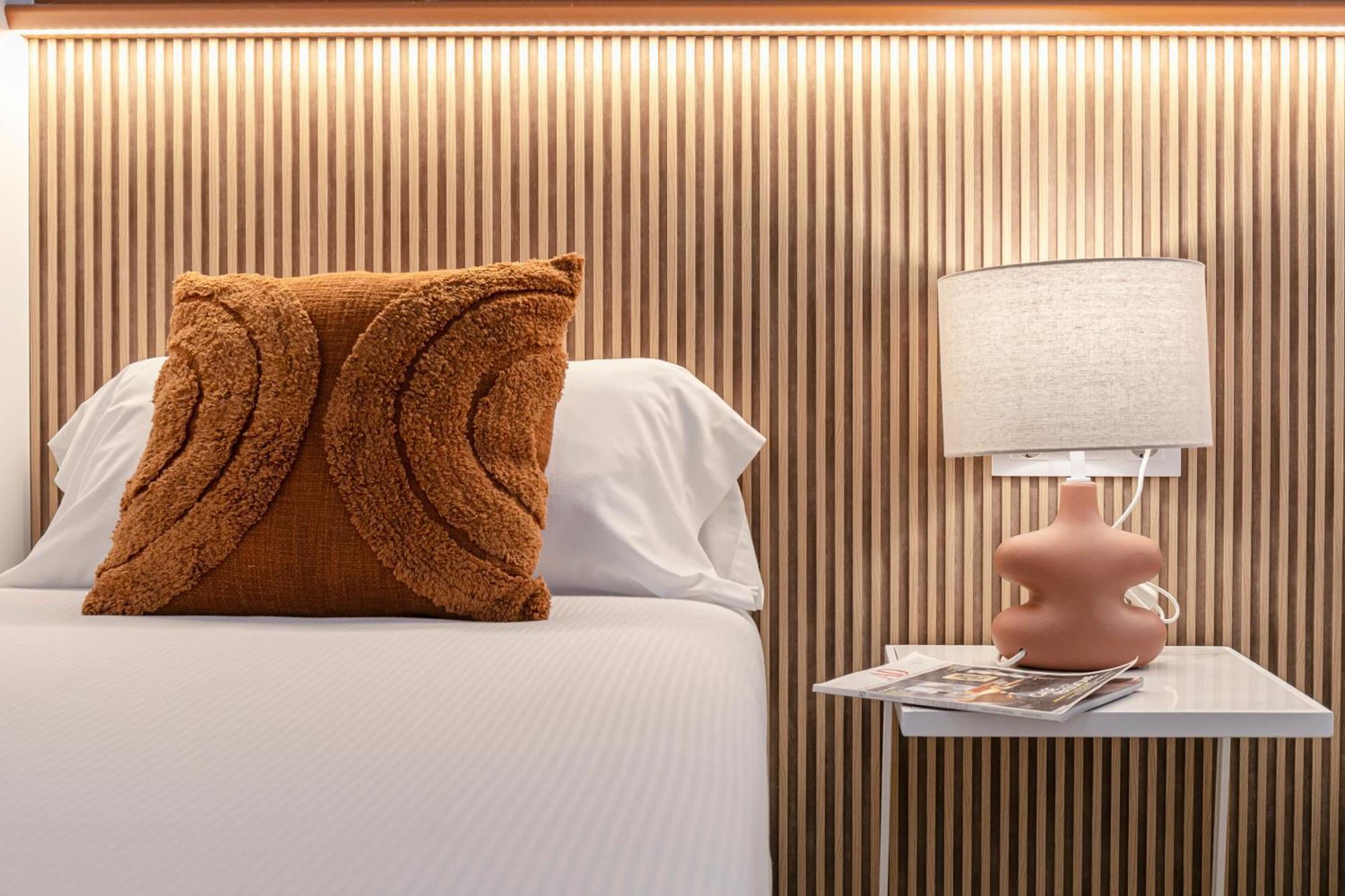 Isg Apartments Faustino 45 Seville Ngoại thất bức ảnh
