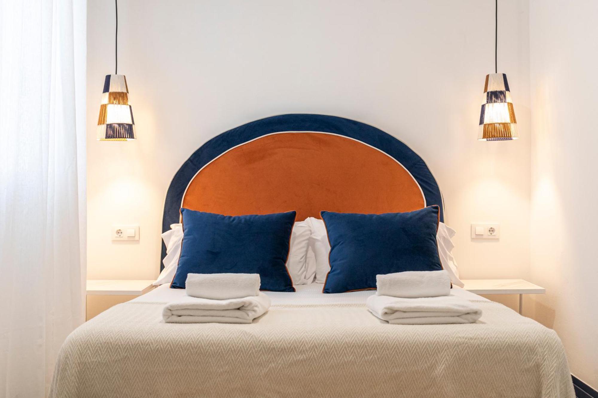 Isg Apartments Faustino 45 Seville Ngoại thất bức ảnh