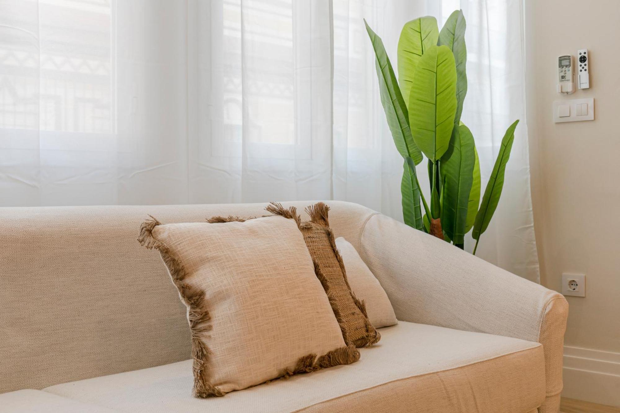 Isg Apartments Faustino 45 Seville Ngoại thất bức ảnh