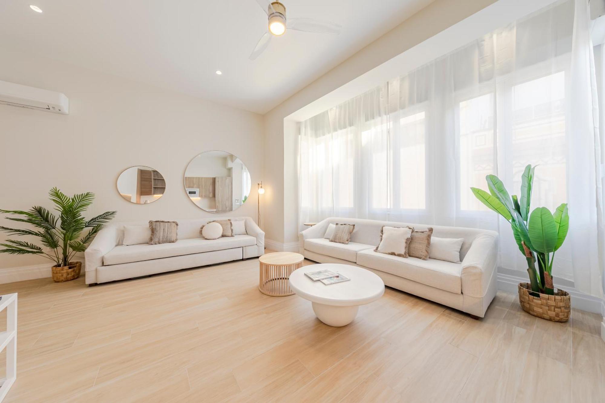 Isg Apartments Faustino 45 Seville Ngoại thất bức ảnh